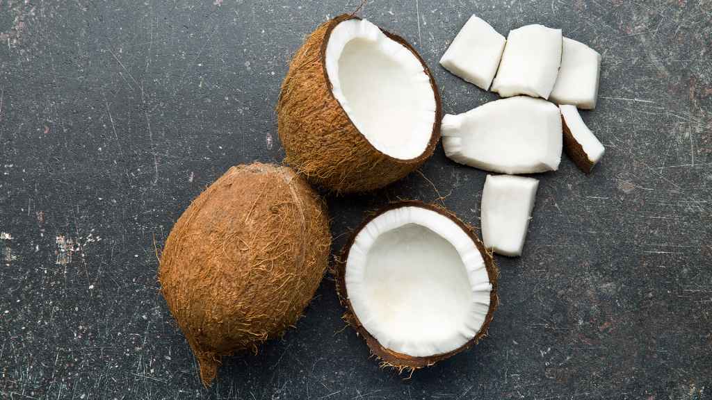 Fresh Raw Coconut (For Chutney) - Natural