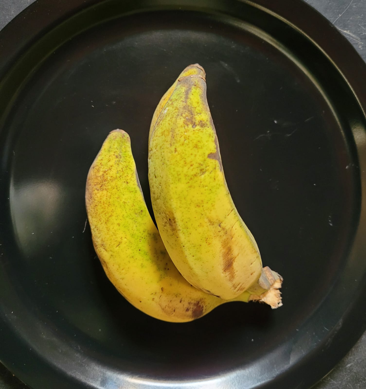 Rajapuri Bananas (Desi) - Naturally Grown / Naturally Ripen