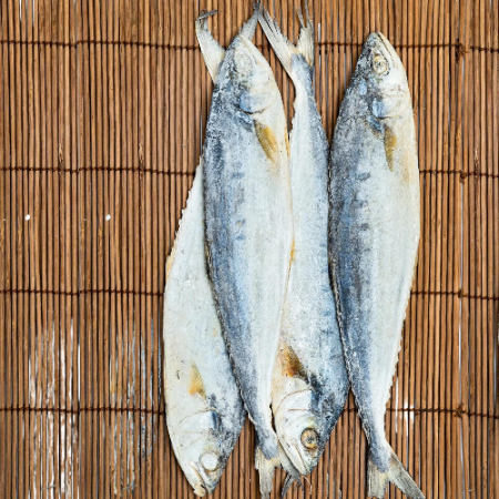 Whole Dried King Fish 1kg