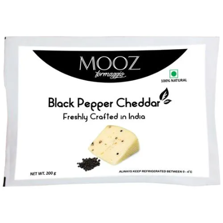 MOOZ - Black Pepper Cheddar Cheese