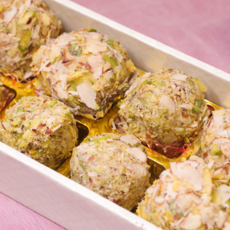 Pista Laddoo
