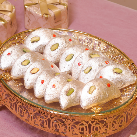 Kaju Gujiya