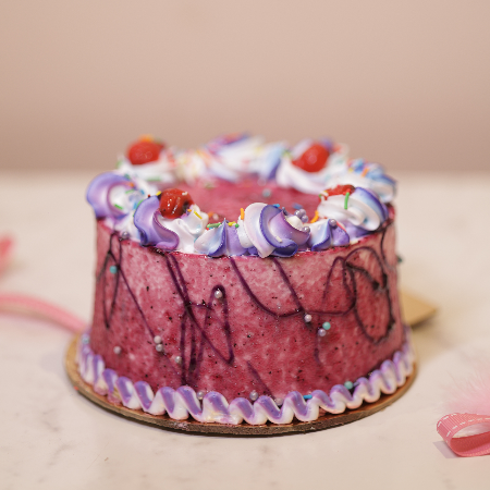Strawberry Cake 