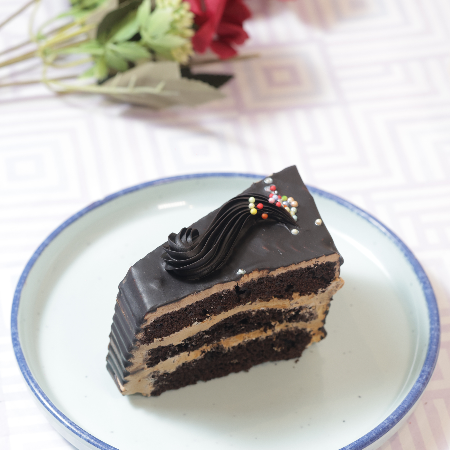 Truffle chocolate pastry