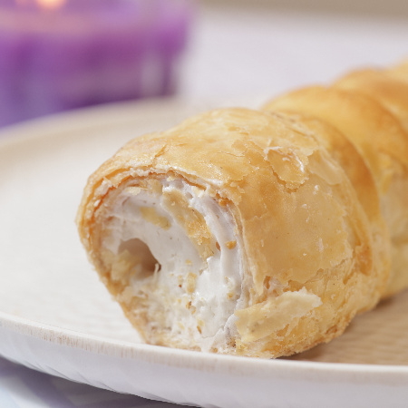 Cream Roll