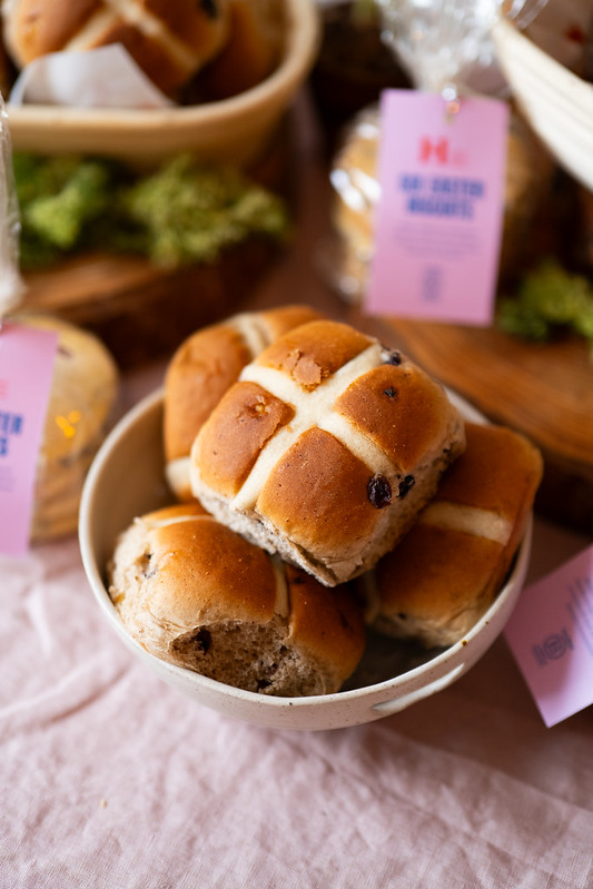 Hobbs House Bakery - Pack of 6 Hot Cross Buns